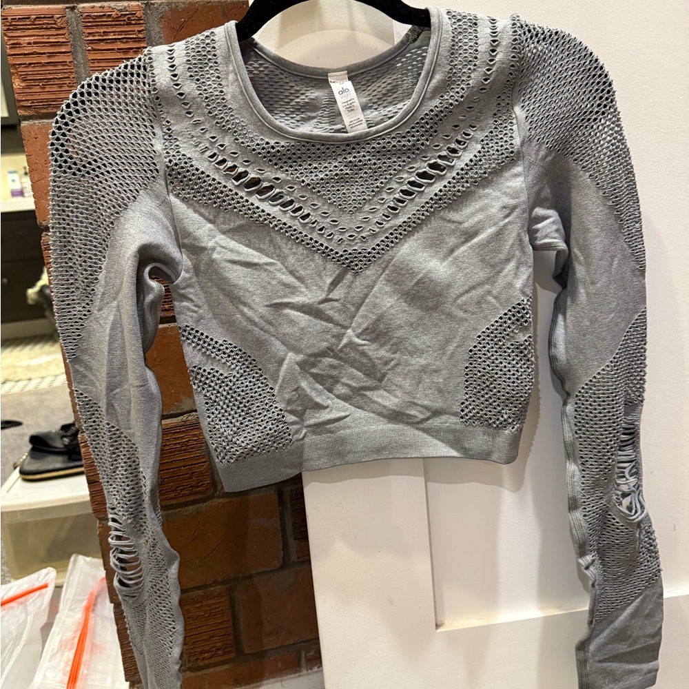 ALO Yoga Gray Knit Crop Top